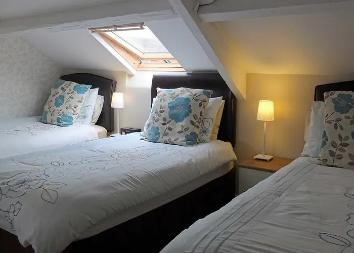 @edengate Bed & Breakfast 4*